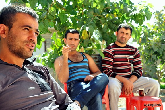 The guy asked me, in Dutch, what I needed. Bread, I answered He gave me plenty of food, a bed in his sister's room, a SIM card, and much chai. Iraq kurds are extremely hospitableJPG