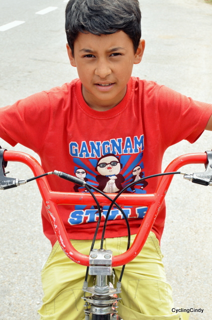 We are lovely mobbed by many children