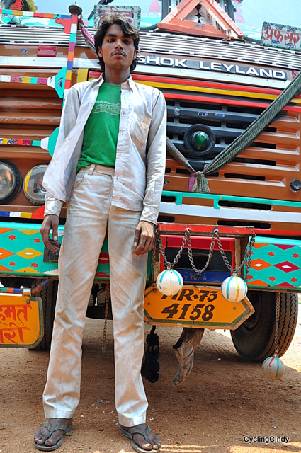 What a beautiful Bollywood alike young (17) truck driver!