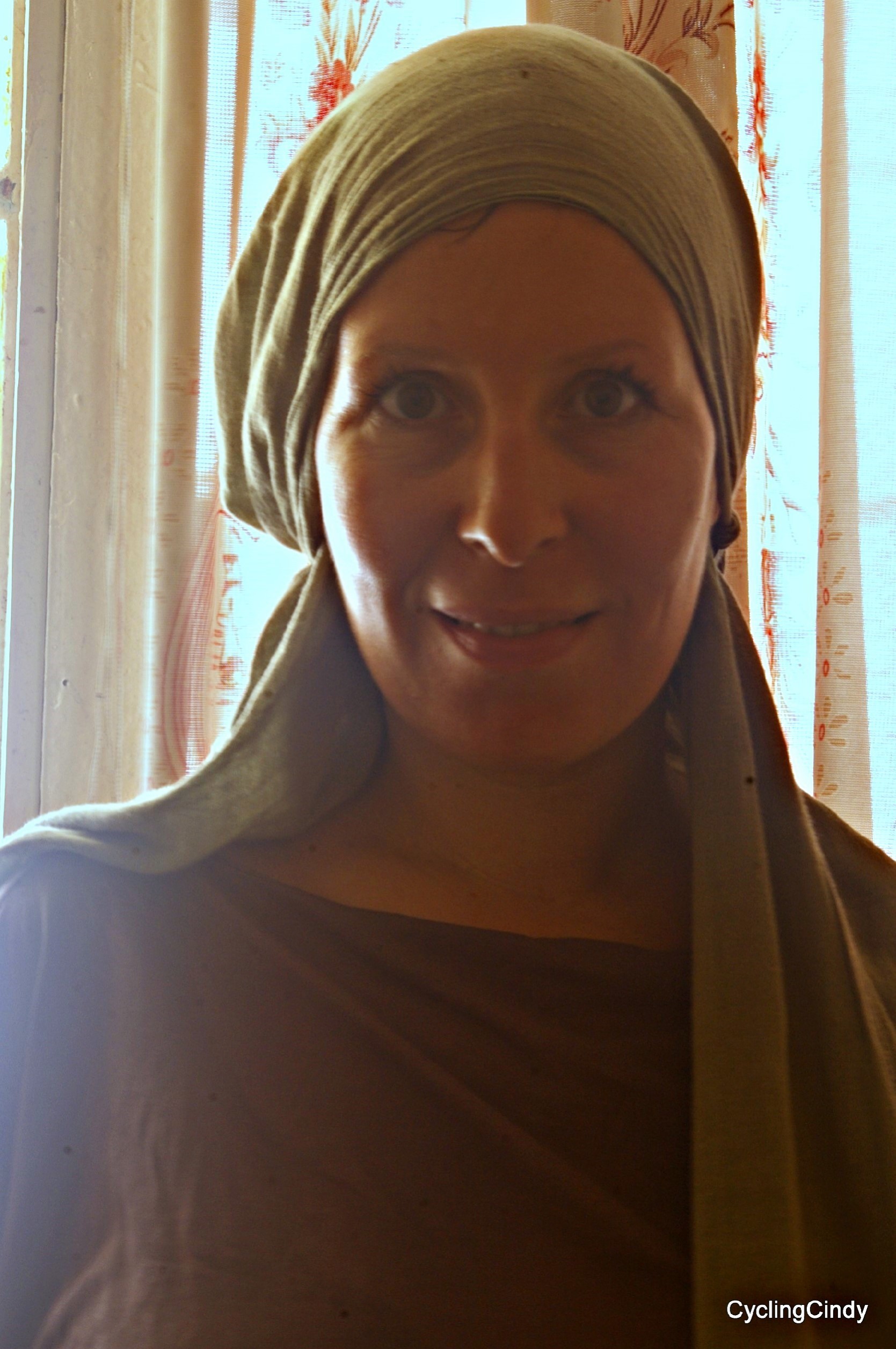 2007 Yemen, also in my room I cover up as I do not want to suggest anything improper. Being in any other country I think one must acceptthe moral codes and behave accordingly.