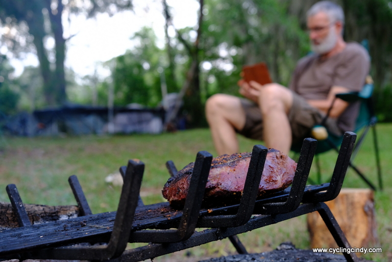 Smouldering meat